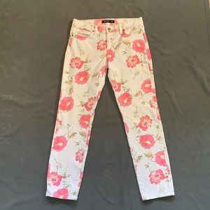 Just USA Black Label Womens Straight Leg White Floral Pants Jeans Size 29